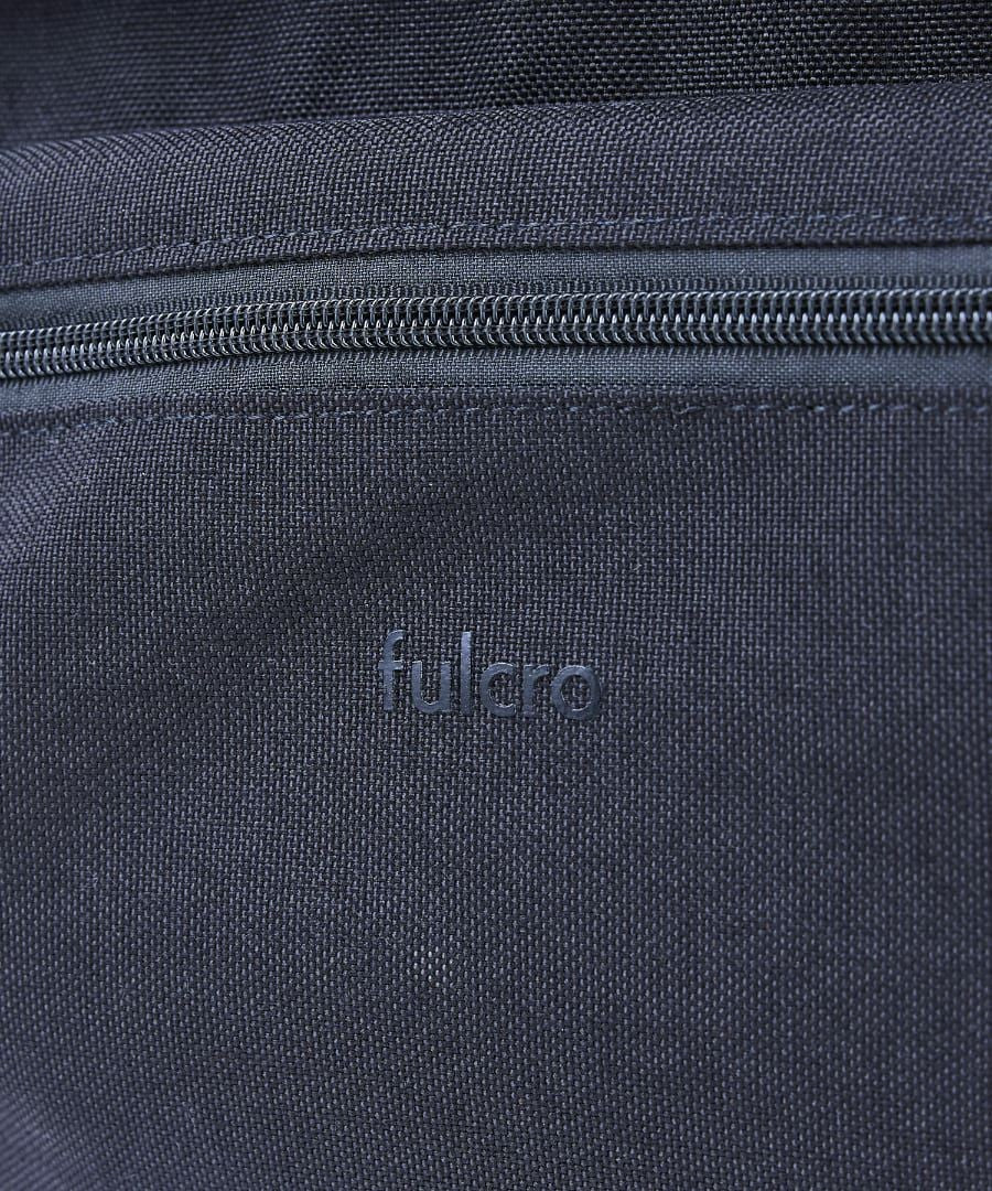 Explorer / Vertical 背包