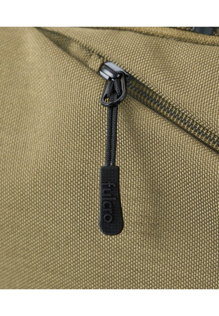 Explorer / Pro 背包