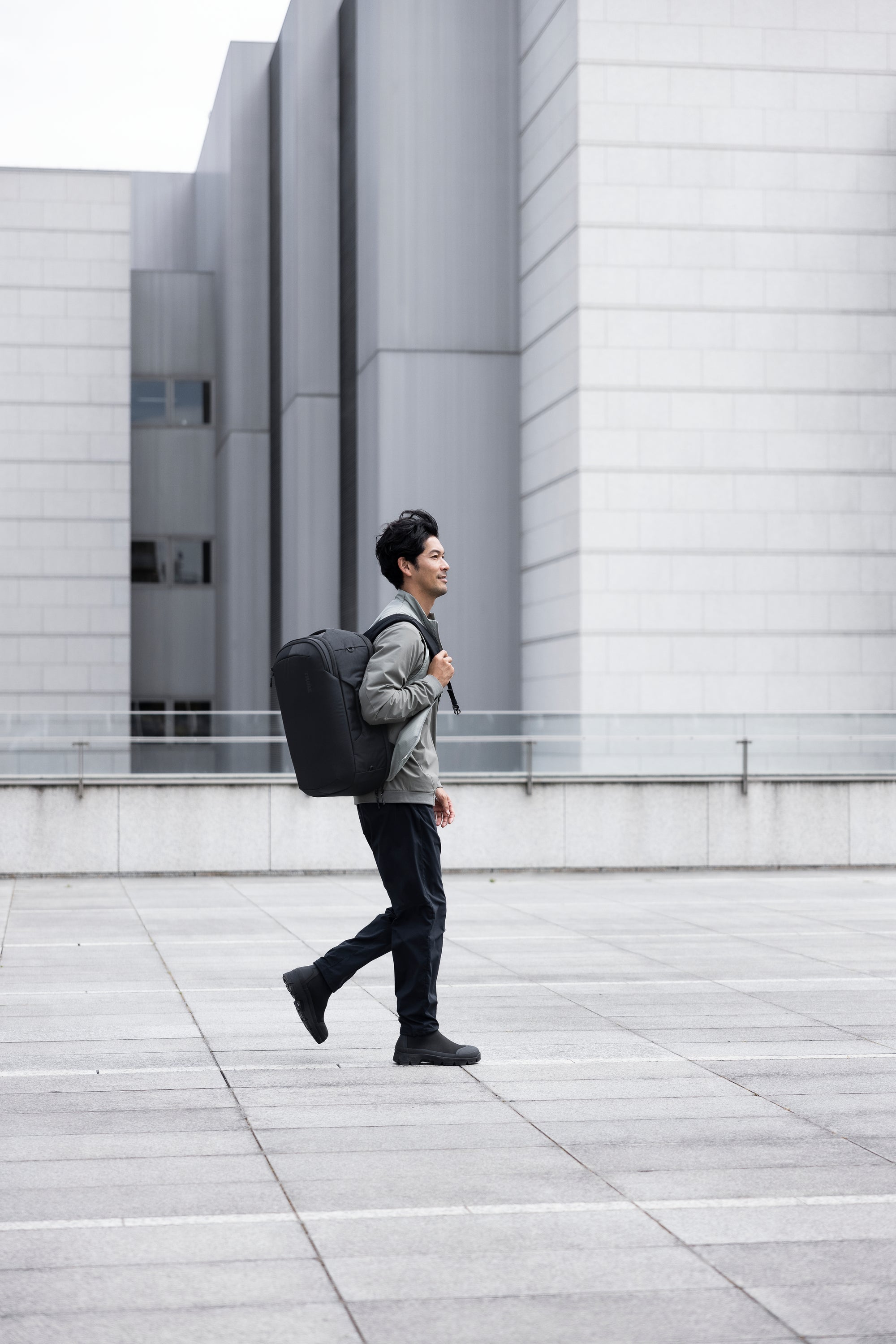 Subterra 2 Hybred Travel Bag 23L