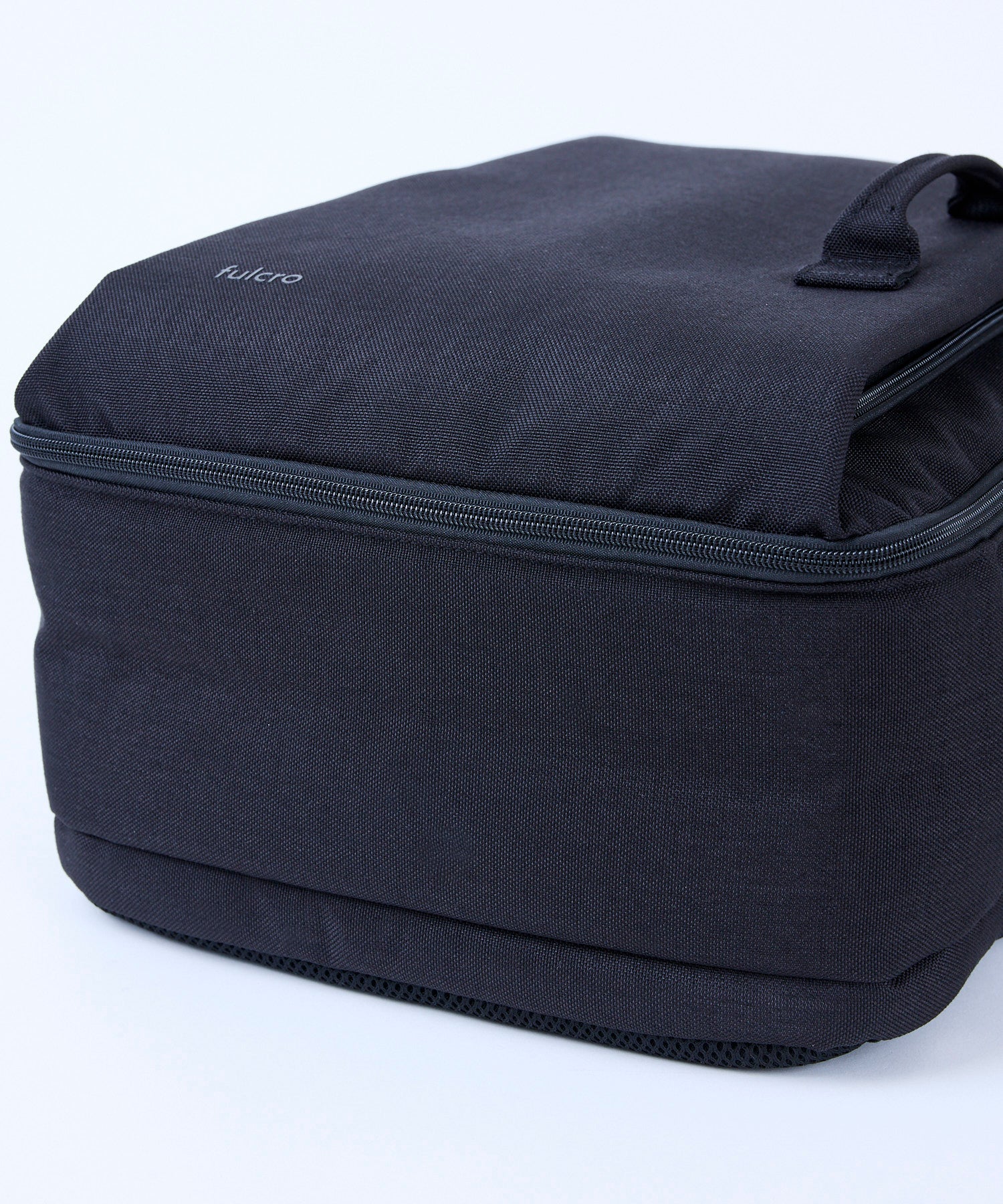 ESSENCE / Essence 背包