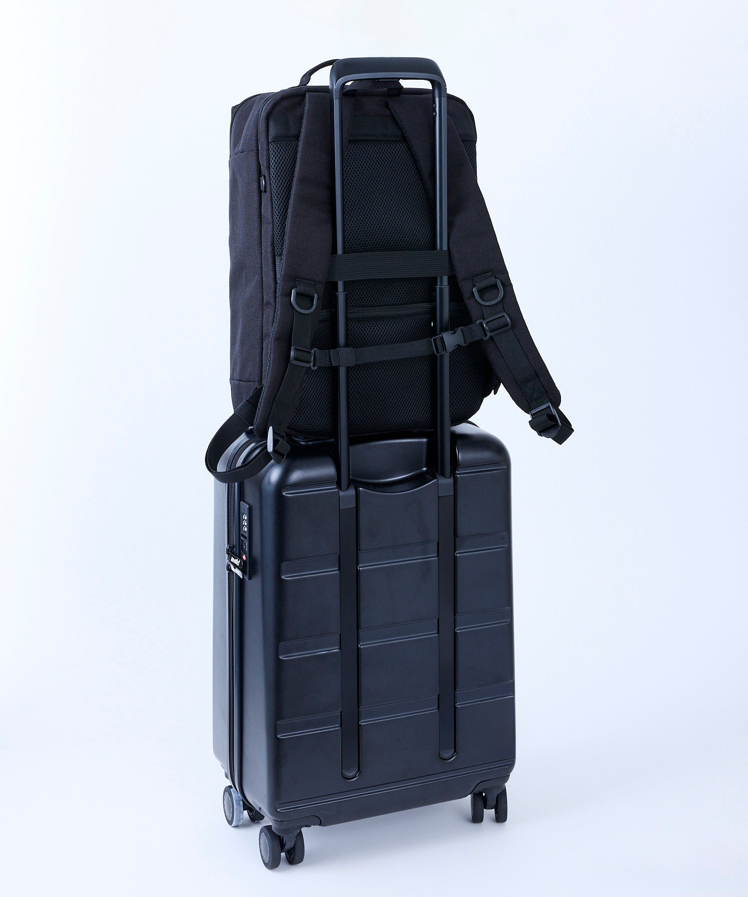 ESSENCE / Essence 背包