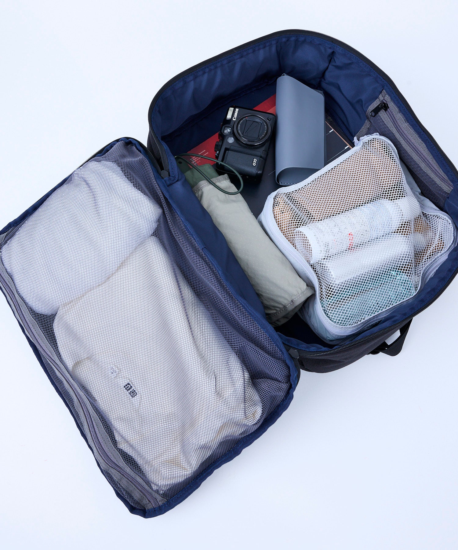 ESSENCE / Essence 背包