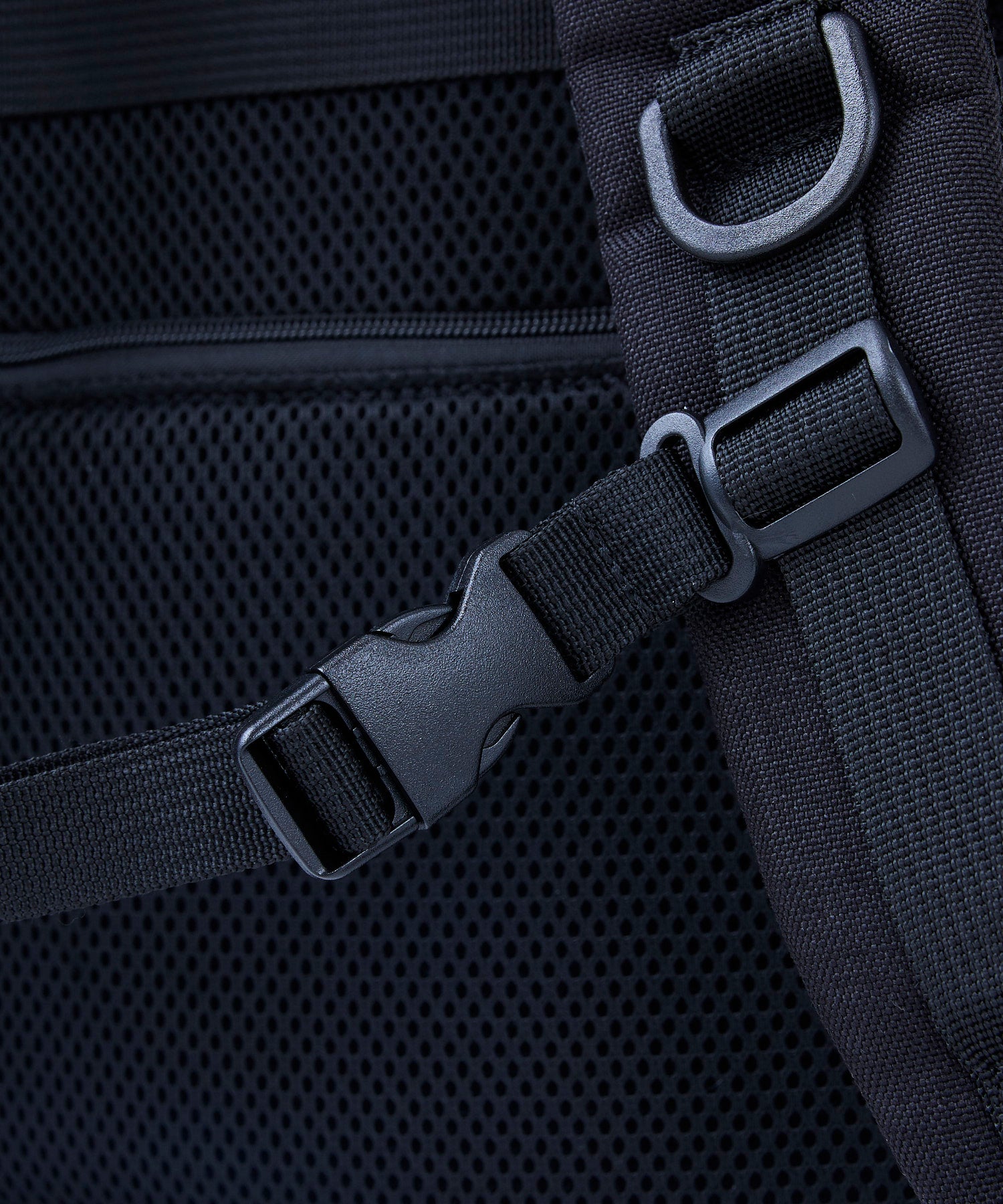 ESSENCE / Essence 背包