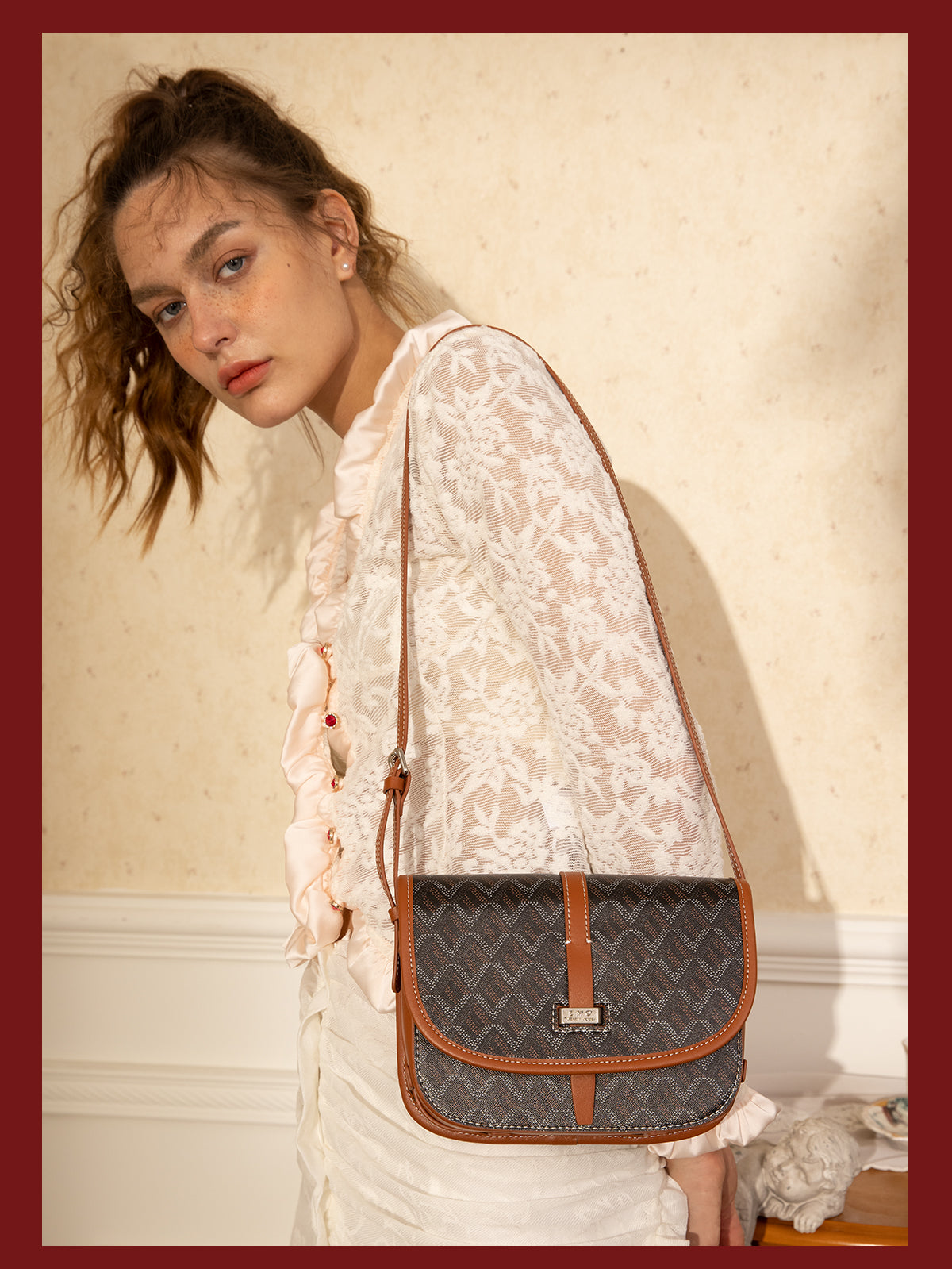 狗牙郵差包 Messenger Bag