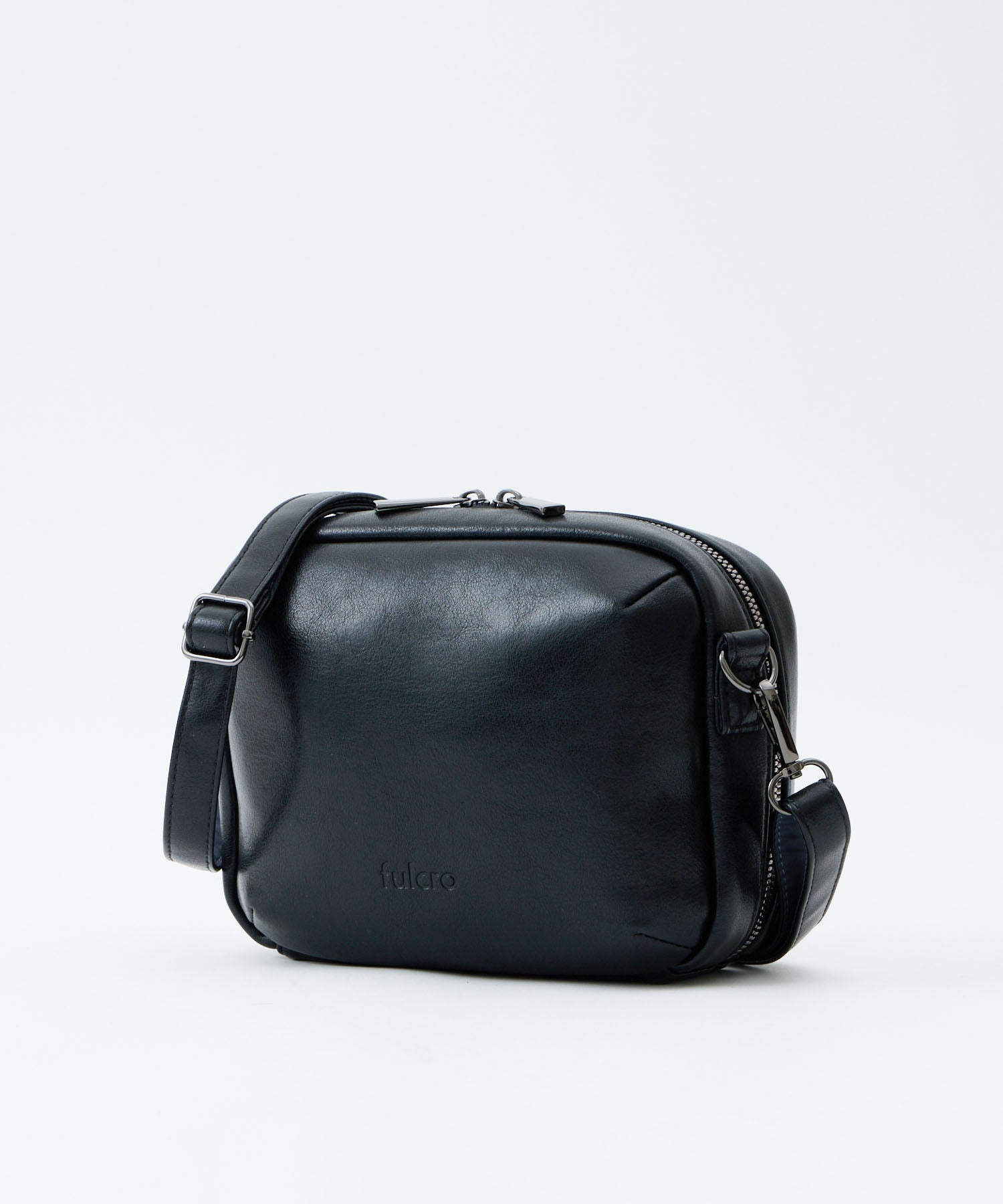 R FCA1005 Cube 單肩包