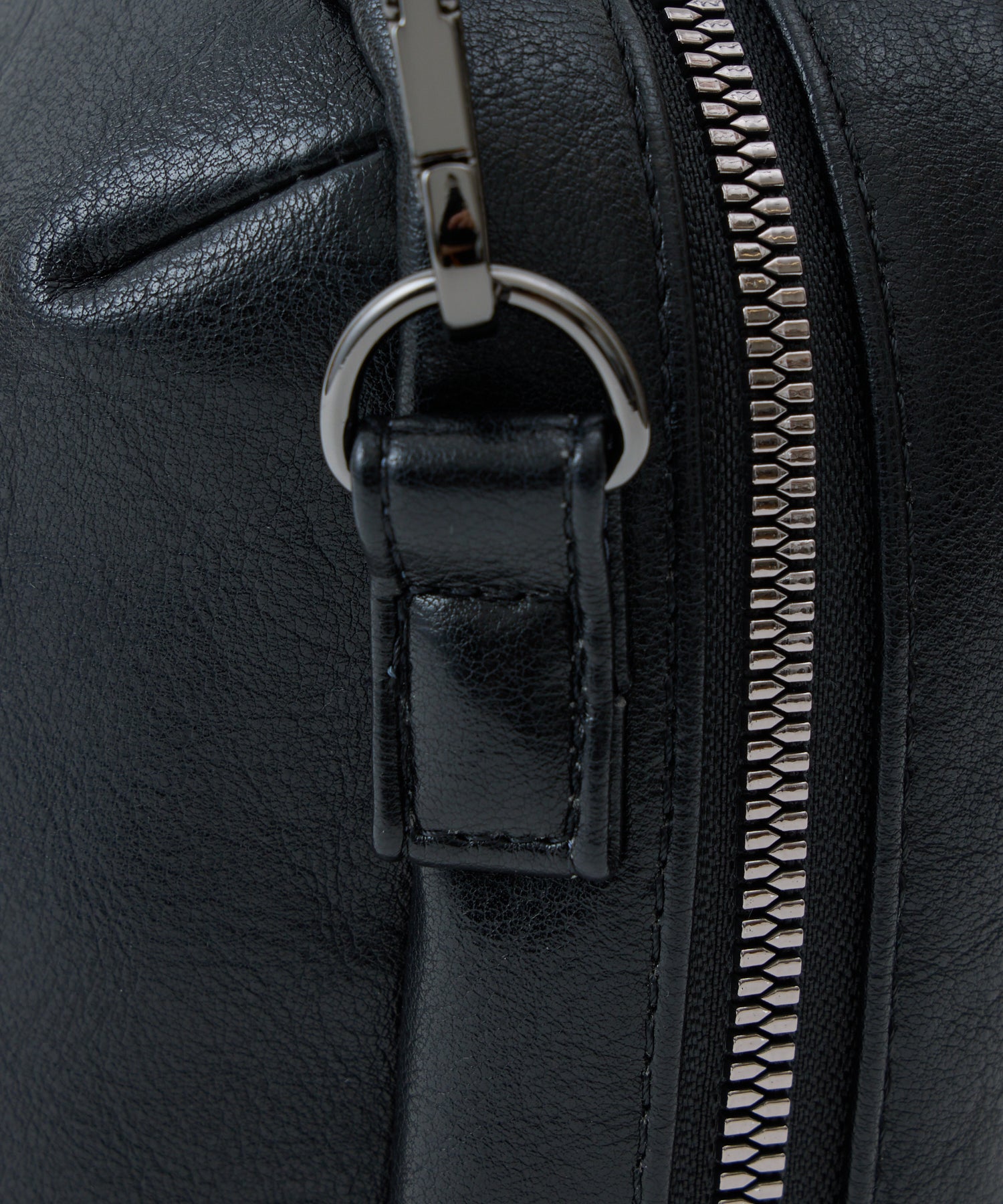 R FCA1005 Cube 單肩包