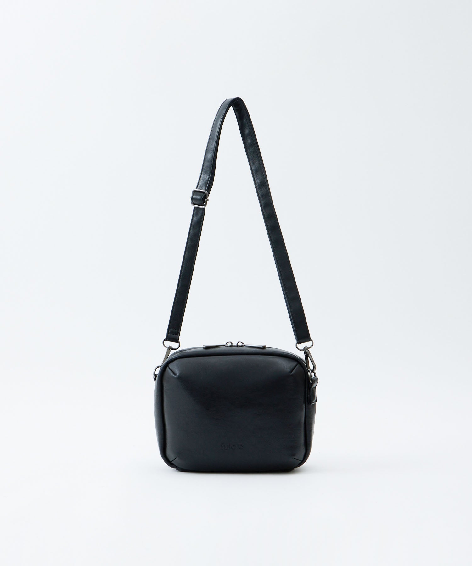 R FCA1005 Cube 單肩包