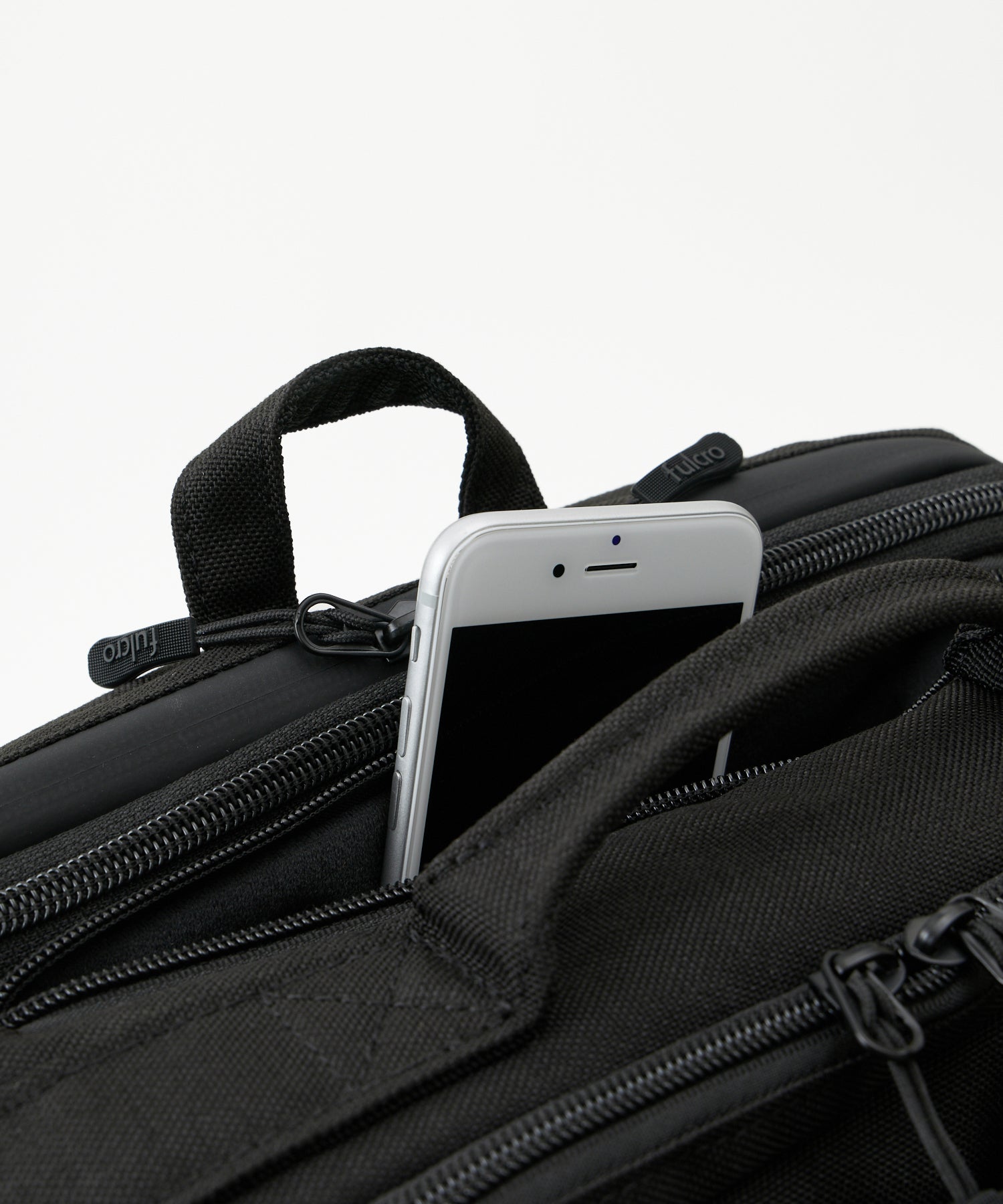 Explorer FMA0043 Chamber 單肩包