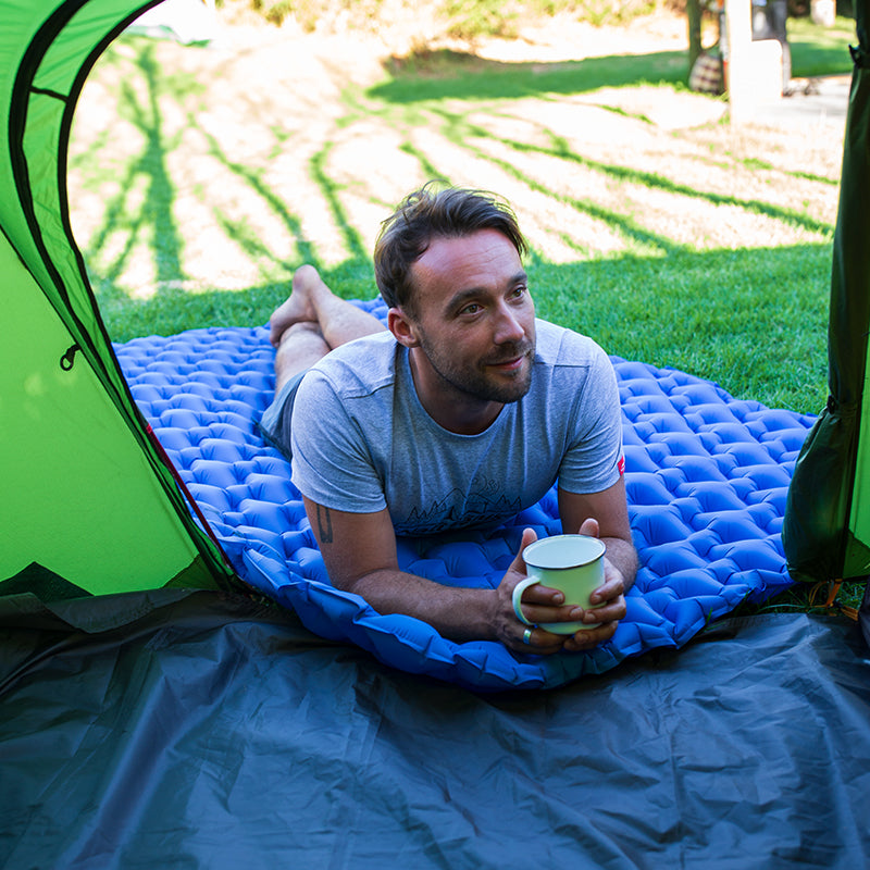 雙人輕盈TPU露營充氣床墊連充氣袋FC-11  Diamond Lightweight TPU Camping Inflatable Mattress Couple Include Inflate Bag(Blue)